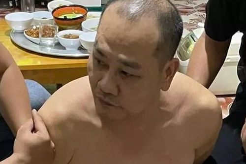 Bắt nhanh nghi phạm dùng vật giống súng cướp ngân hàng