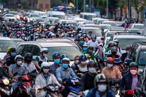 TP.HCM muốn bỏ xe xăng dầu, thay bằng xe điện trong tương lai