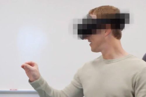 Đoạn video lạ của Mark Zuckerberg