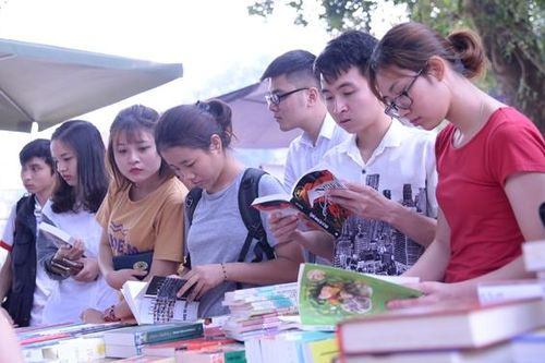 Nhiều hoạt động tại tuần lễ Sách Khoa học và Công nghệ lần thứ I năm 2022