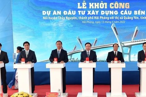Phó Thủ tướng Lê Văn Thành bấm nút khởi công xây dựng cầu Bến Rừng, nối Hải Phòng với Quảng Ninh