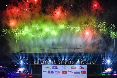 Diva Mỹ Linh khen ca khúc chính thức của SEA Games 31