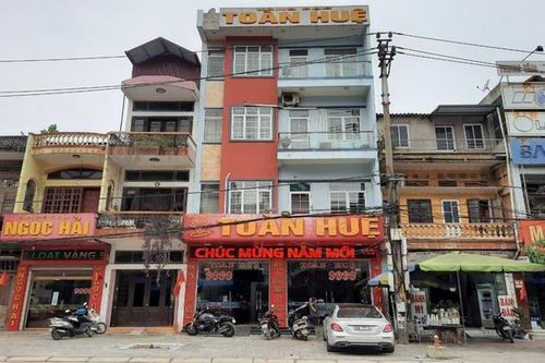 Truy tìm đối tượng táo tợn cướp nhẫn vàng giữa ban ngày