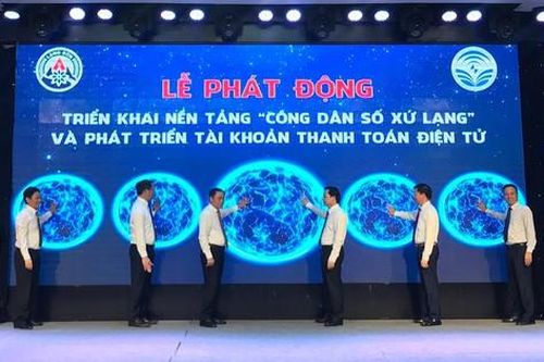 Lạng Sơn phấn đấu 70% dân số từ 15 tuổi trở lên sử dụng nền tảng 'Công dân số'