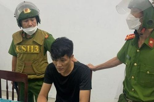 Nhắn tin cho người yêu cũ, cô gái bị người tình nhốt, đánh đập dã man
