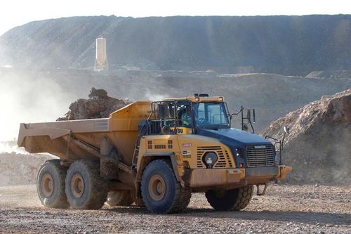 Lý do Lầu Năm Góc xin phép cấp vốn cho dự án khai thác khoáng sản tại Anh, Australia