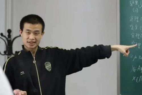 Thiên tài Trung Quốc giải thành công bài toán khiến 6 tiến sĩ chật vật suốt 4 tháng