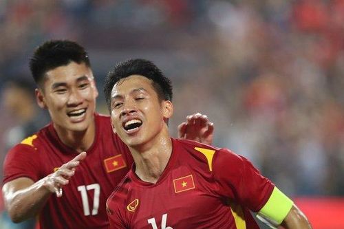 Đẳng cấp của Đỗ Hùng Dũng!
