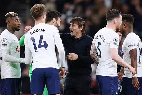 Đại thắng Arsenal, Tottenham lại thêm lo