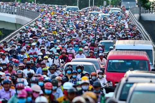 Cử tri TP.HCM: Khổ sở vì hạ tầng giao thông tắc nghẽn