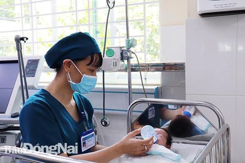 Cứu sống bệnh nhi bị uốn ván sơ sinh