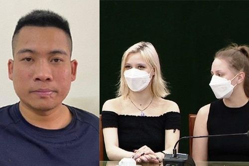 Khởi tố tài xế lấy điện thoại của 2 nữ du khách Nga trên phố cổ Hà Nội