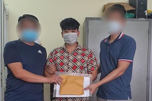 Chuyện những người bắt truy nã