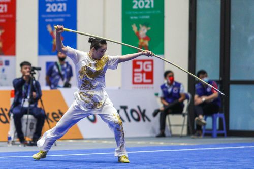 Dương Thúy Vi hoàn tất 'cú đúp', mang về HCV thứ ba cho Wushu Việt Nam