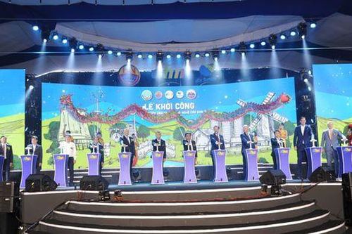 Khởi công dự án 'Tổ hợp nông nghiệp ứng dụng công nghệ cao' tại Gia Lai