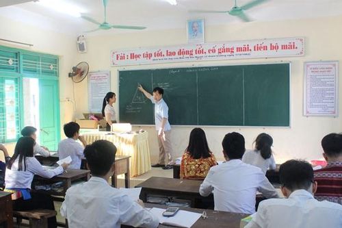 Tạo thuận lợi cho các trường dân tộc nội trú trong công tác tuyển sinh