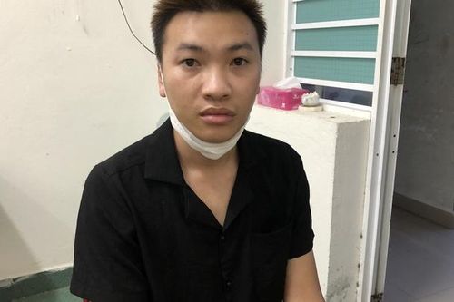 Chém người vì bạn gái bị trêu ghẹo