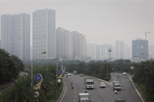 Đi xe máy vào cao tốc - 'Đùa' với tử thần và pháp luật