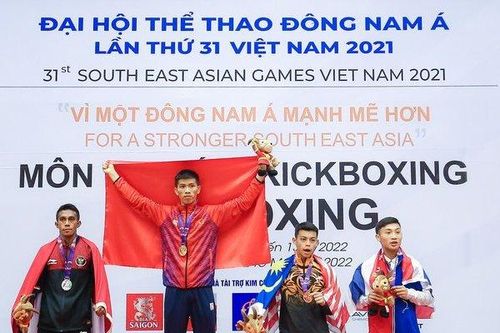 Chùm ảnh: Kickboxing Việt Nam trong ngày nhận 'mưa HCV'
