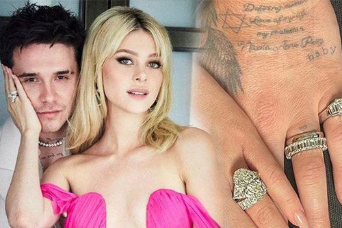 Con dâu nhà Beckham khoe nhẫn đính hôn hơn 2 triệu USD