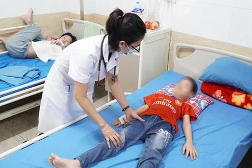 Chuyên gia cảnh báo di chứng nặng nề ở trẻ mắc tụ cầu