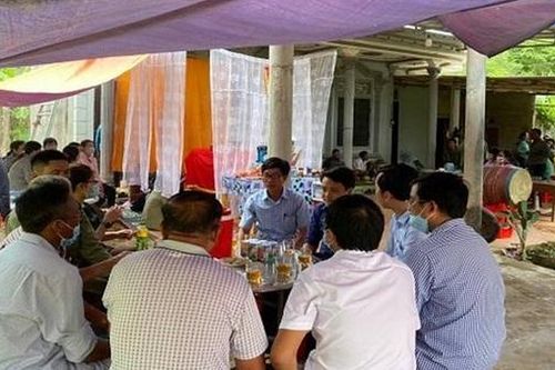 Rủ nhau tắm sông, nam sinh đuối nước trên sông Gianh
