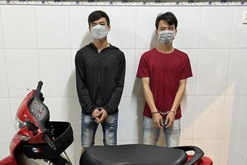 Mượn xe của mẹ rồi cùng đồng bọn đi cướp lấy tiền mua ma túy