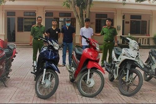 Bắt nhóm đối tượng nghiện ma túy chuyên 'nhảy' xe máy