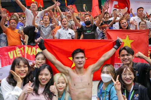 Cơn mưa HCV môn Kickboxing Việt Nam tại SEA Games 31