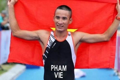 SEA Games 31: Việt Nam đem về 1 HCV đầu tiên ở 2 môn phối hợp