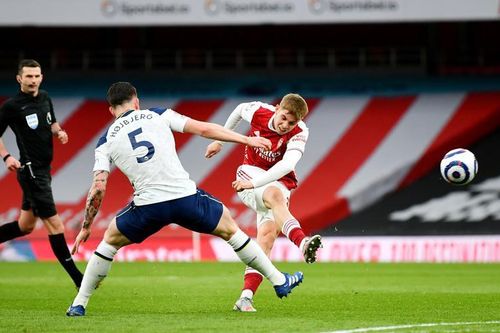Arsenal có cơ hội vào top 4 cao hơn Tottenham