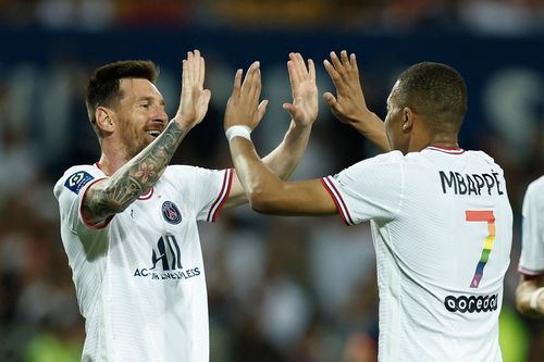 Messi, Mbappe đều nhận điểm 10 trong chiến thắng 4 sao của PSG