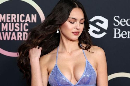 Olivia Rodrigo liệu có qua mặt được Drake và The Weeknd?