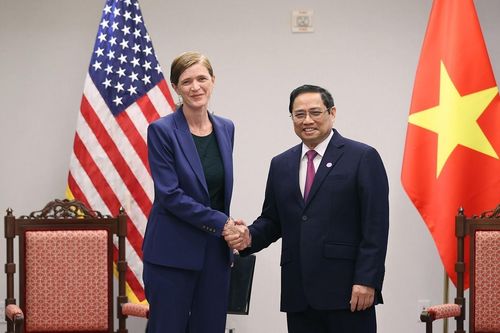 USAID đặt trọng tâm hỗ trợ Việt Nam tẩy độc dioxin, rà phá bom mìn