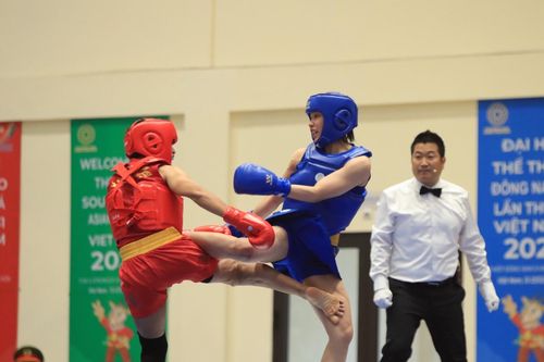 'Cơn mưa vàng' từ Wushu