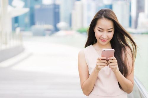 Các khắc phục Messenger và Facebook vẫn 'sáng đèn' dù không online