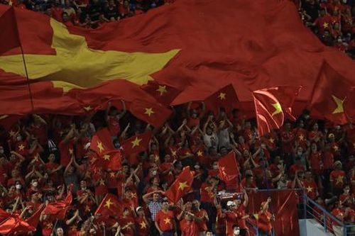 Thắng U23 Timor Leste 2-0, U23 Việt Nam vươn lên đầu bảng