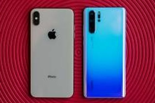 Người Trung Quốc bỏ điện thoại Huawei chọn iPhone