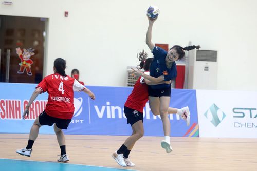 SEA Games 31: Tuyển nam, nữ bóng ném trong nhà đều giành chiến thắng
