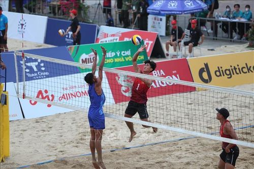 SEA Games 31: Bóng chuyền bãi biển nam Việt Nam thắng Campuchia 2-1 trận mở màn