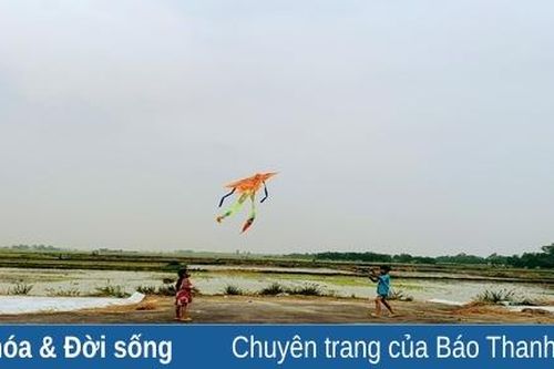 Nhớ thương những trưa hè…