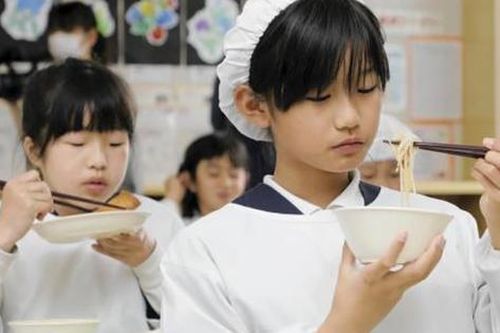Bún bò Huế được đưa vào thực đơn trường học ở Nhật
