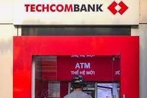 Nam thanh niên nhặt được 10 triệu đồng ở 'cây' ATM Techcombank