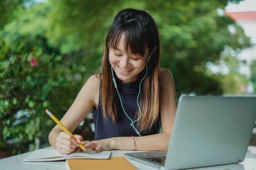 10 tấm bằng đại học có giá trị nhất