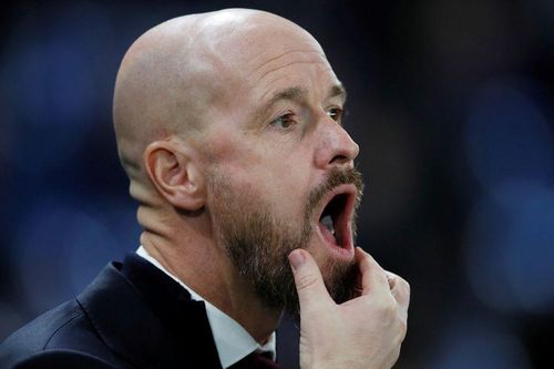 Ten Hag bỏ kỳ nghỉ để tới MU nhận nhiệm vụ