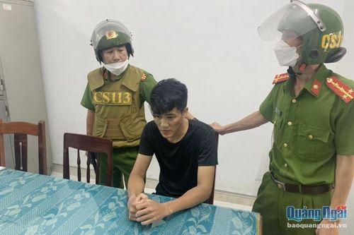Giải cứu cô gái bị nhốt, đánh đập dã man