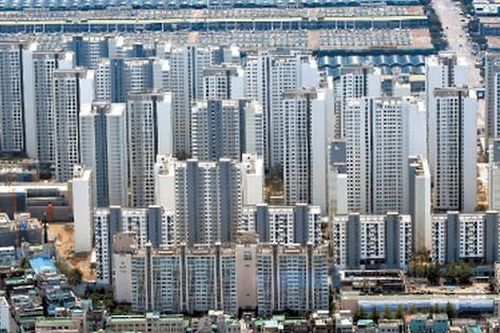 Châu Á áp thuế để hạ nhiệt thị trường bất động sản