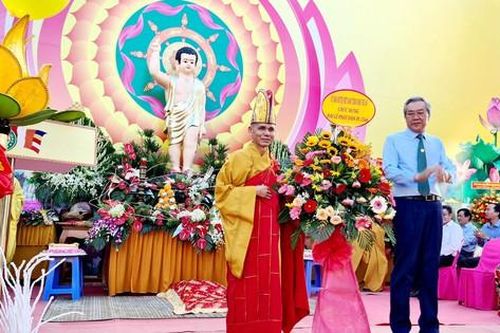 Ninh Thuận: Ban Trị sự Phật giáo tỉnh trọng thể tổ chức Đại lễ Phật đản Phật lịch 2566