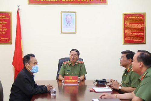 Thứ trưởng Trần Quốc Tỏ tiếp công dân định kỳ tháng 5/2022