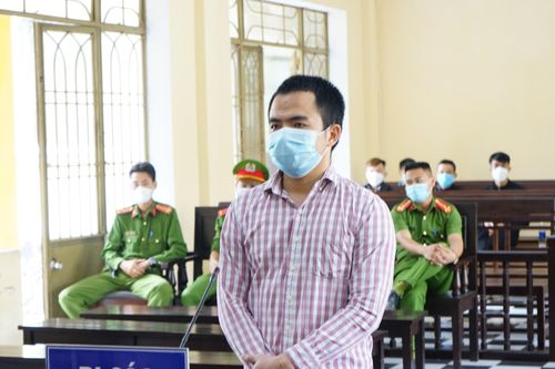 Quảng Nam: Thanh niên chém bạn lãnh án hơn 4 năm tù